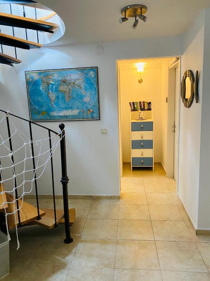 Detached Villa With Sea View 하니오티 외부 사진