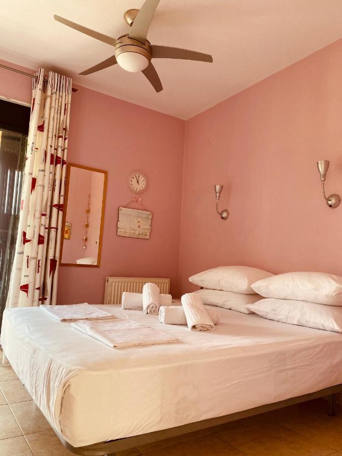 Detached Villa With Sea View 하니오티 외부 사진